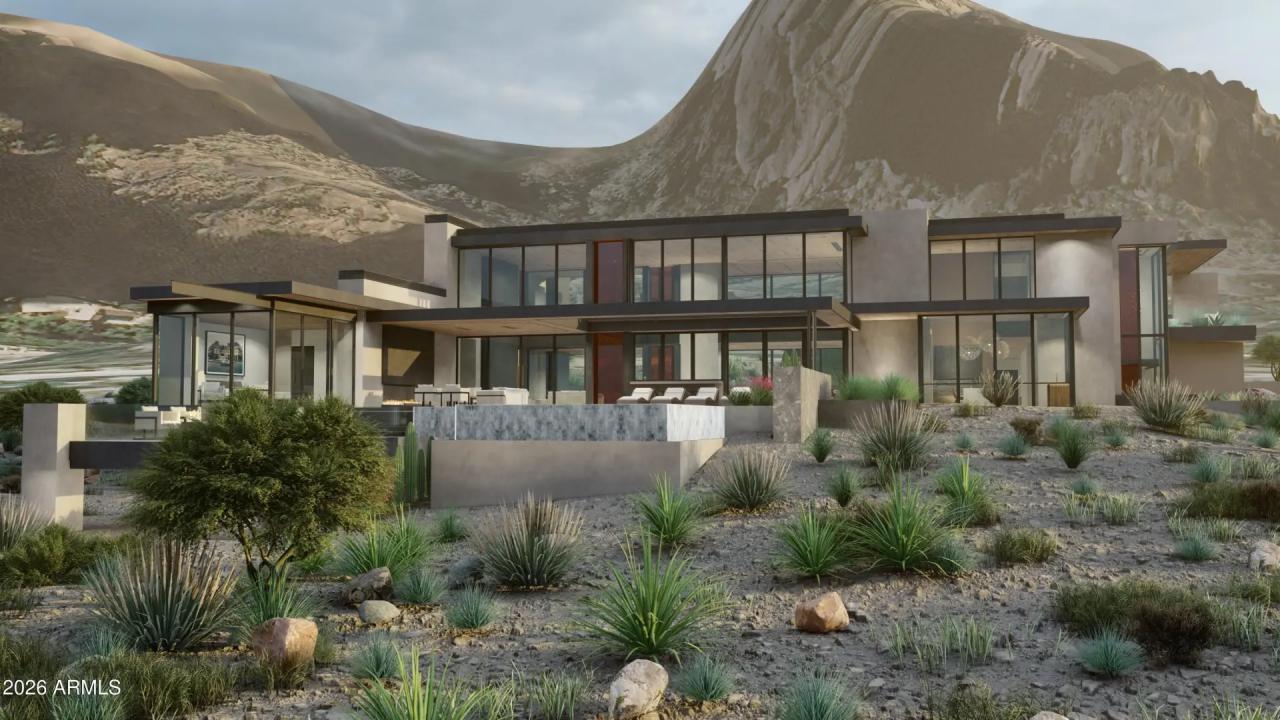 Real Estate Picture 10