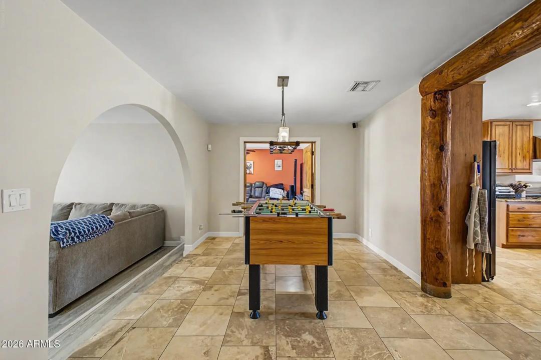 Real Estate Picture 6