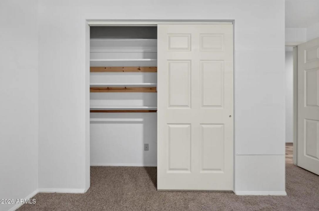 Real Estate Picture 32