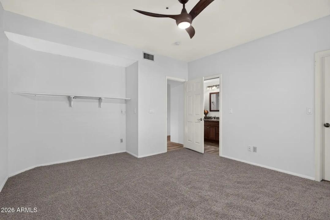 Real Estate Picture 37