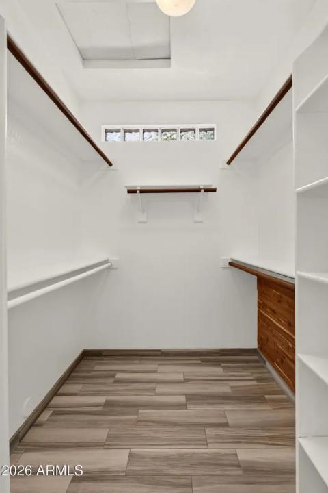 Real Estate Picture 28