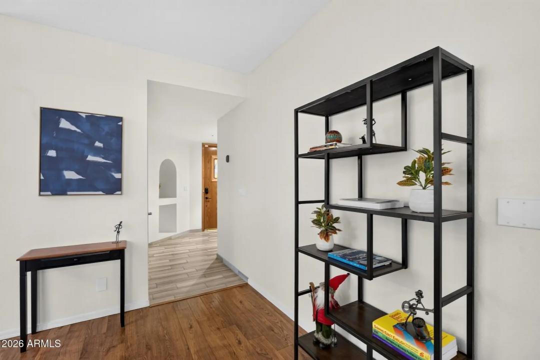 Real Estate Picture 10