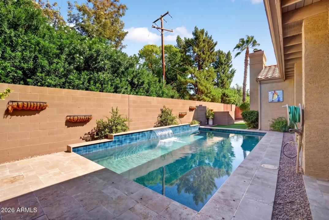 Real Estate Picture 42