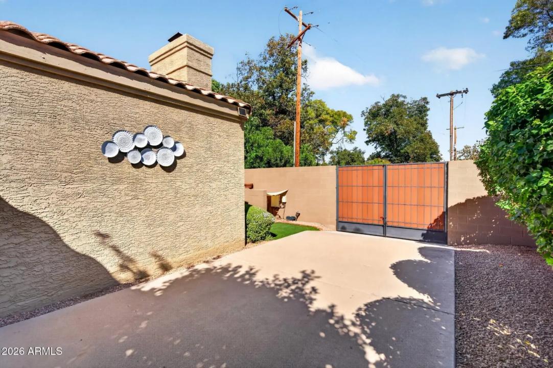 Real Estate Picture 48