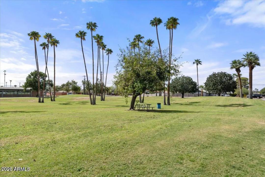 Real Estate Picture 59
