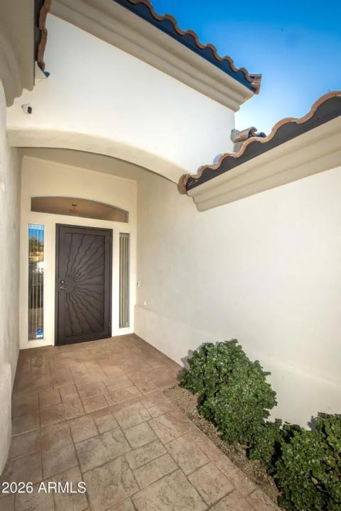 Real Estate Picture 9