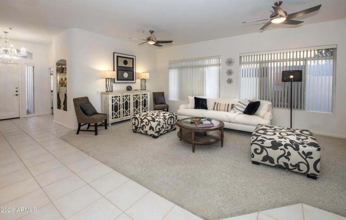 Real Estate Picture 12