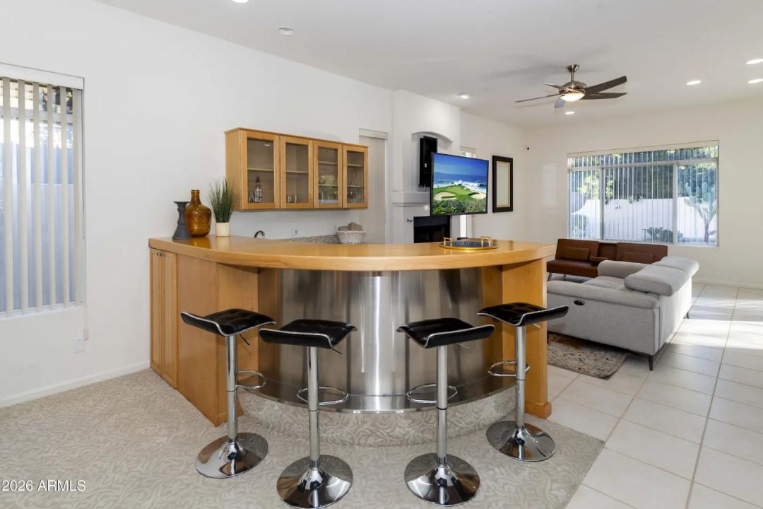 Real Estate Picture 15