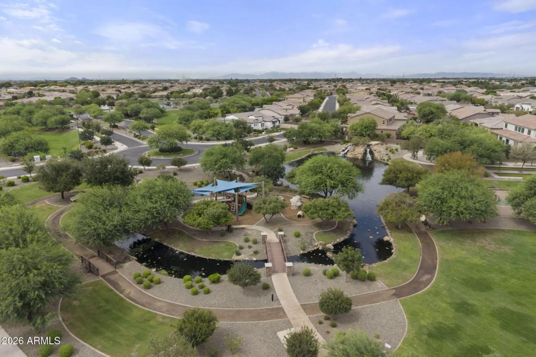 Real Estate Picture 58