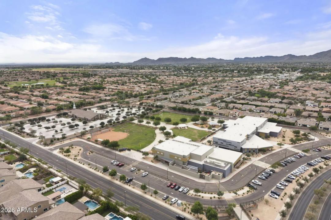 Real Estate Picture 62