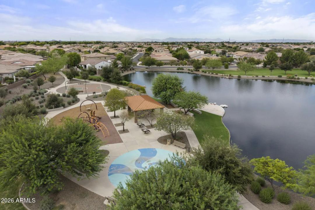 Real Estate Picture 56