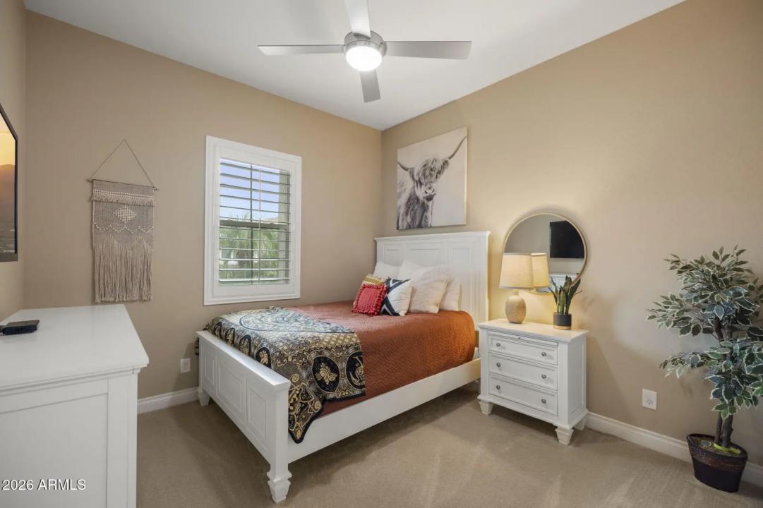 Real Estate Picture 30