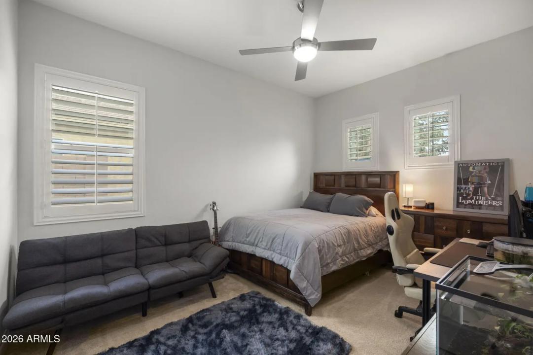 Real Estate Picture 37