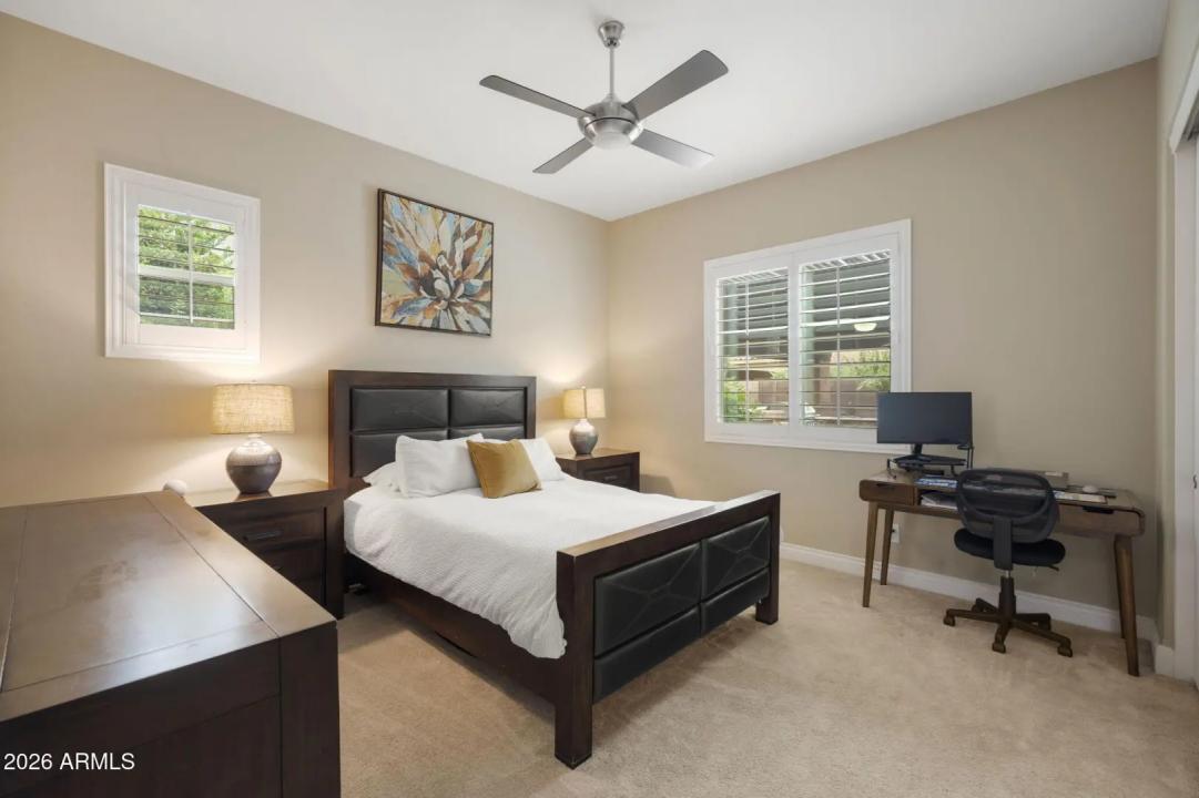 Real Estate Picture 32