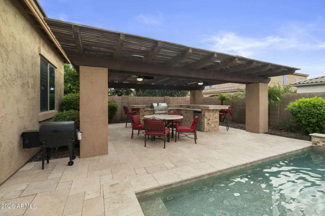 Real Estate Picture 48