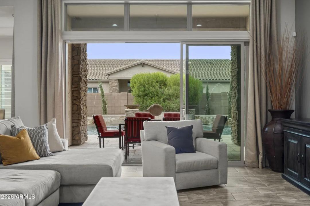 Real Estate Picture 19