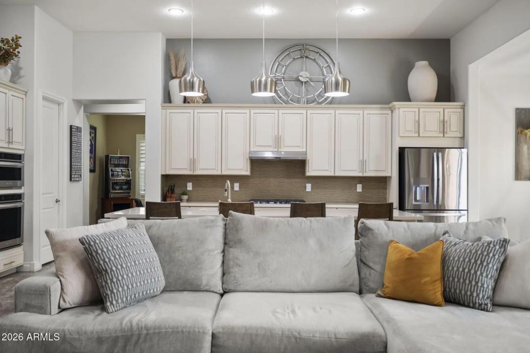 Real Estate Picture 15