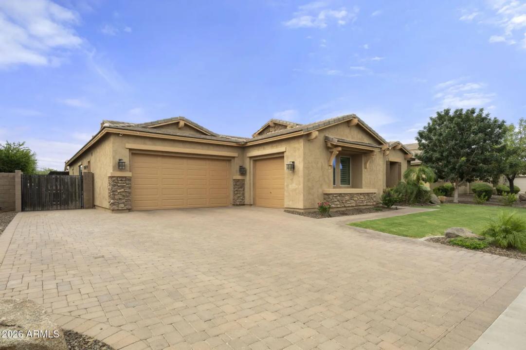 Real Estate Picture 2