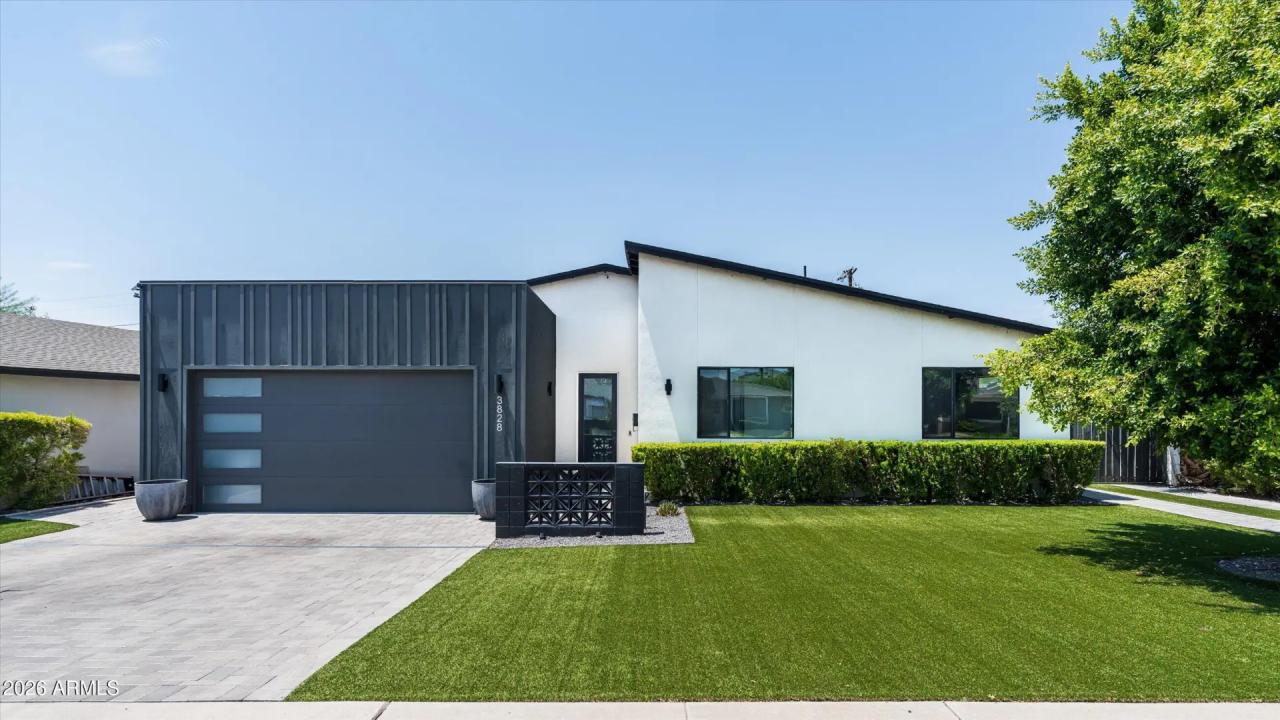 Real Estate Picture 2