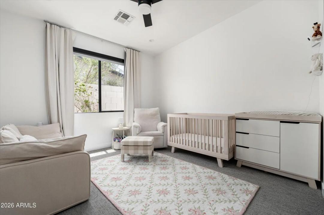 Real Estate Picture 26