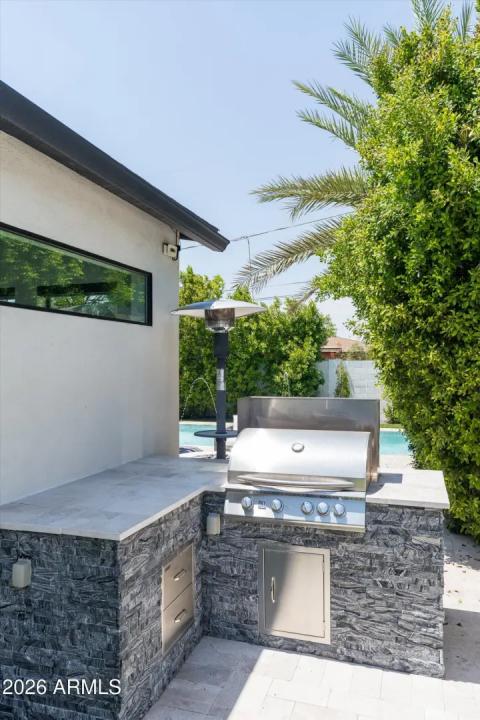 Real Estate Picture 36