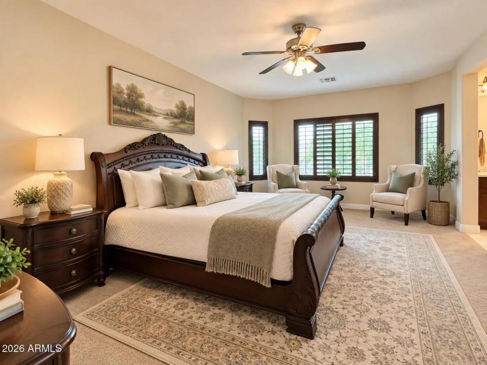 Real Estate Picture 8