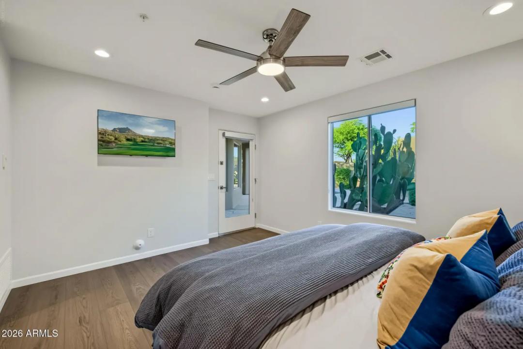Real Estate Picture 44