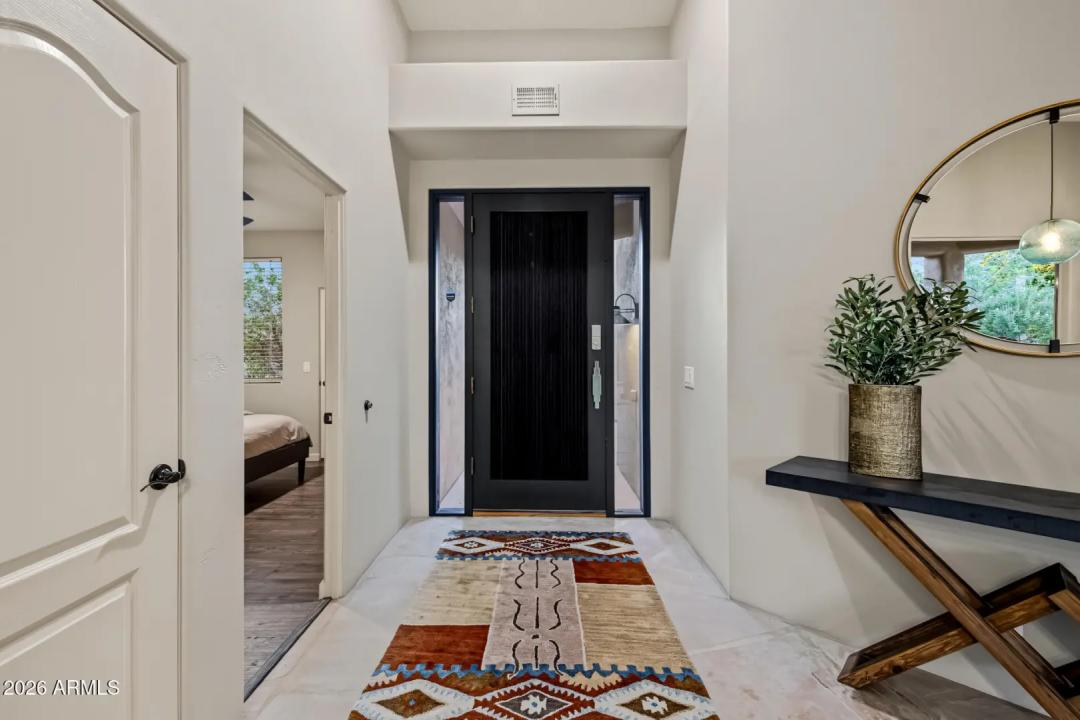 Real Estate Picture 25