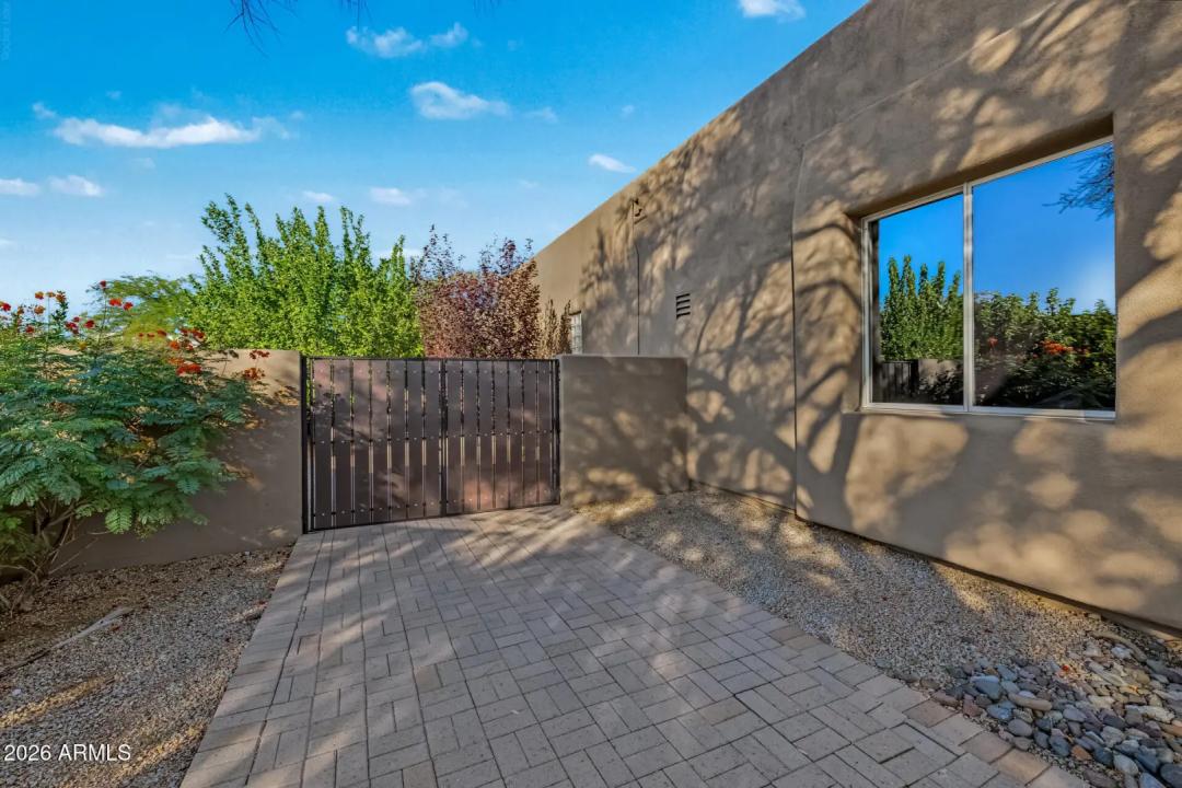 Real Estate Picture 54