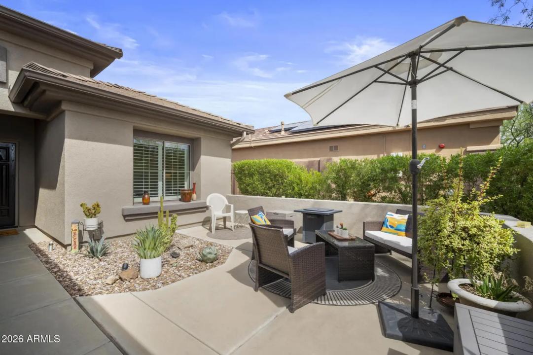 Real Estate Picture 6