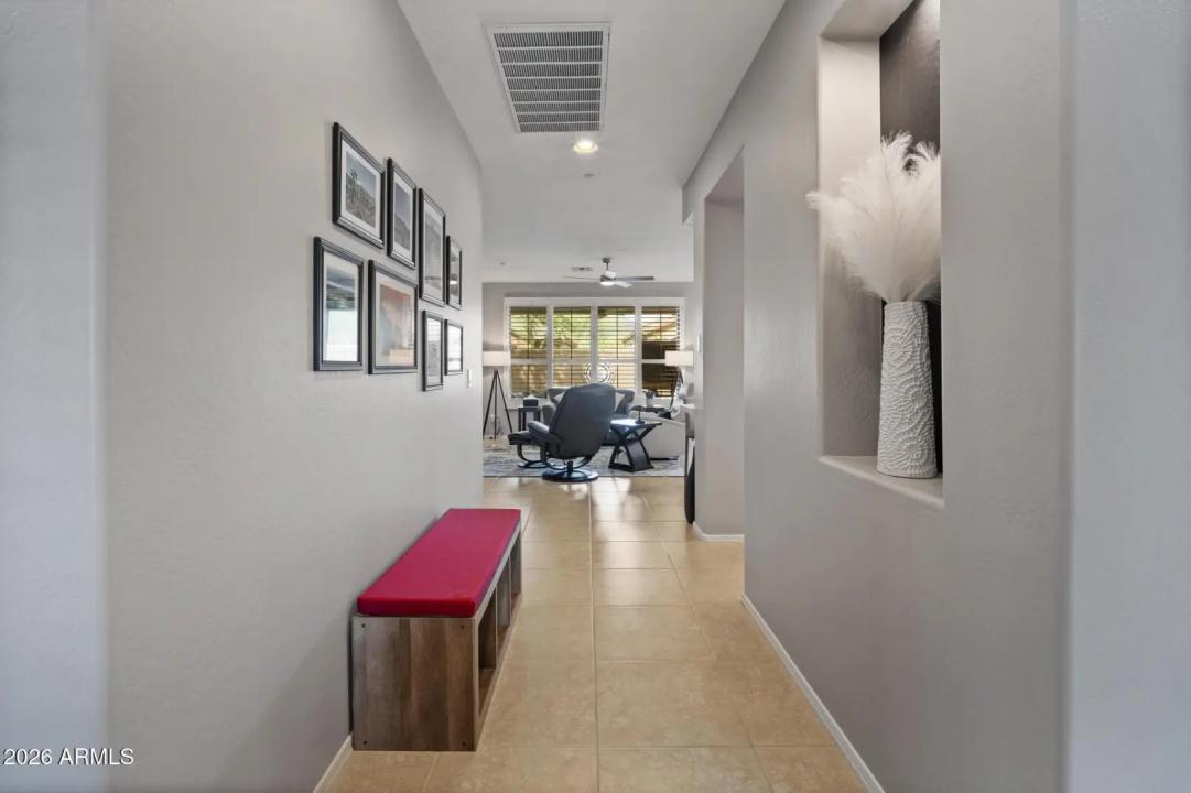 Real Estate Picture 9