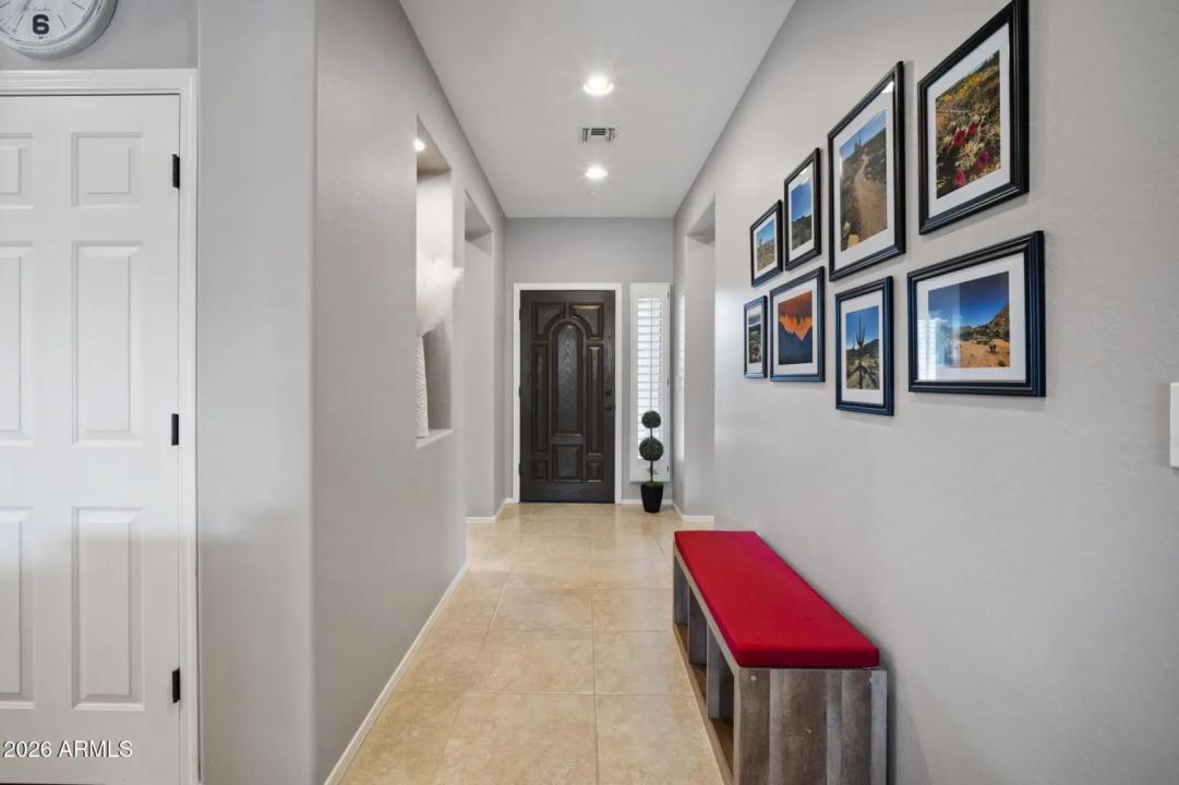 Real Estate Picture 10