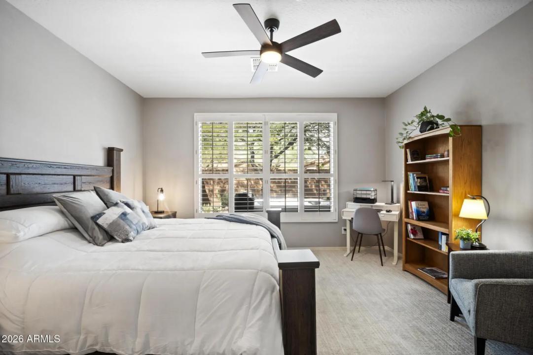 Real Estate Picture 22