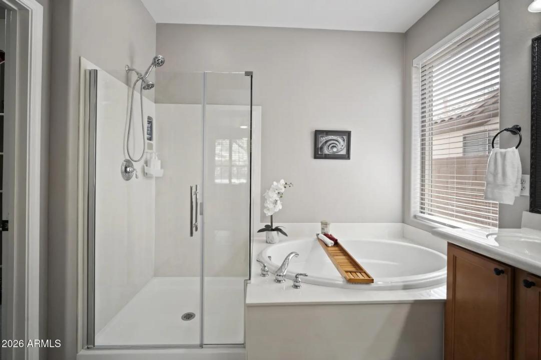 Real Estate Picture 26