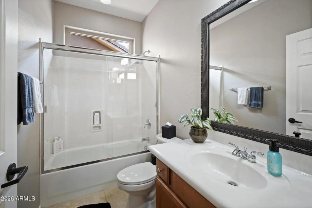 Real Estate Picture 30