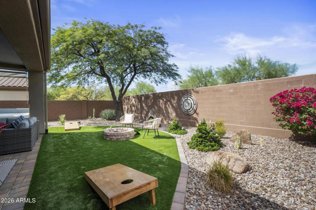 Real Estate Picture 36