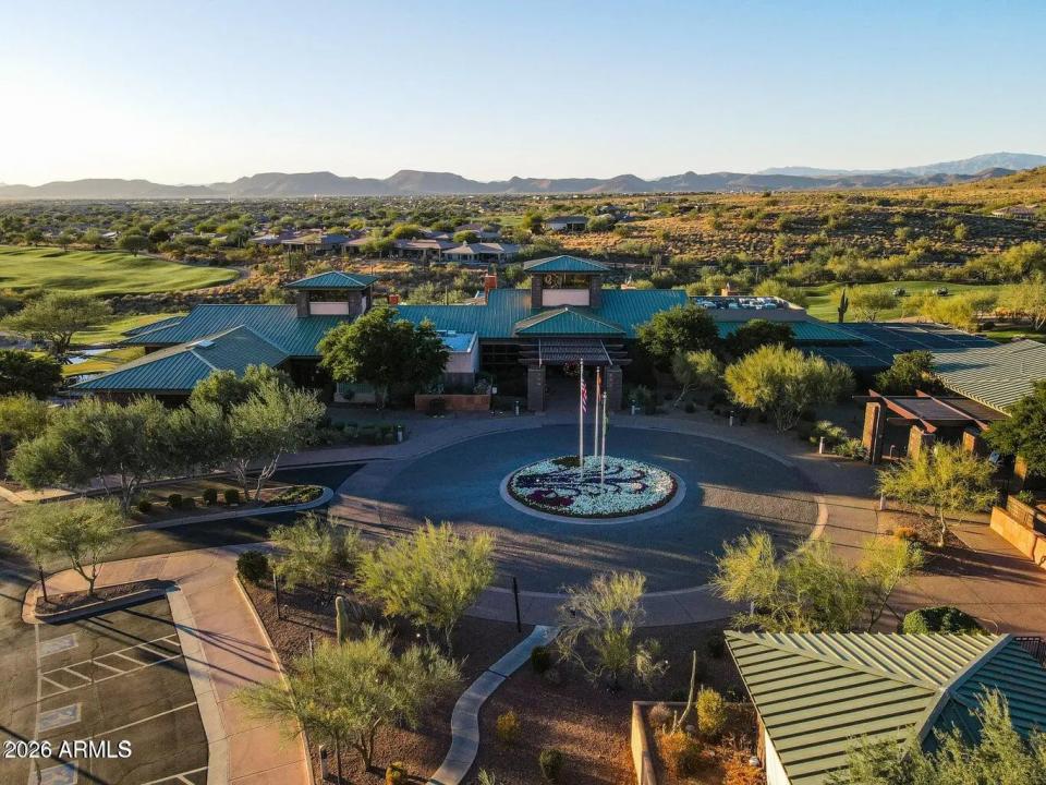 Real Estate Picture 55