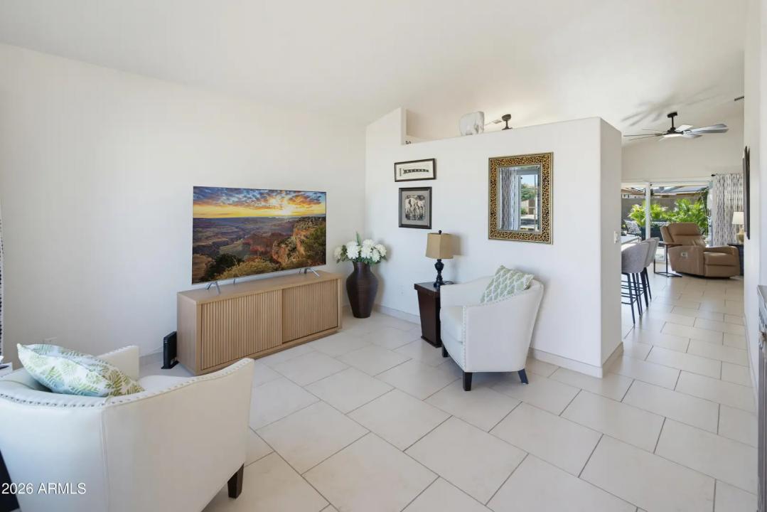 Real Estate Picture 8