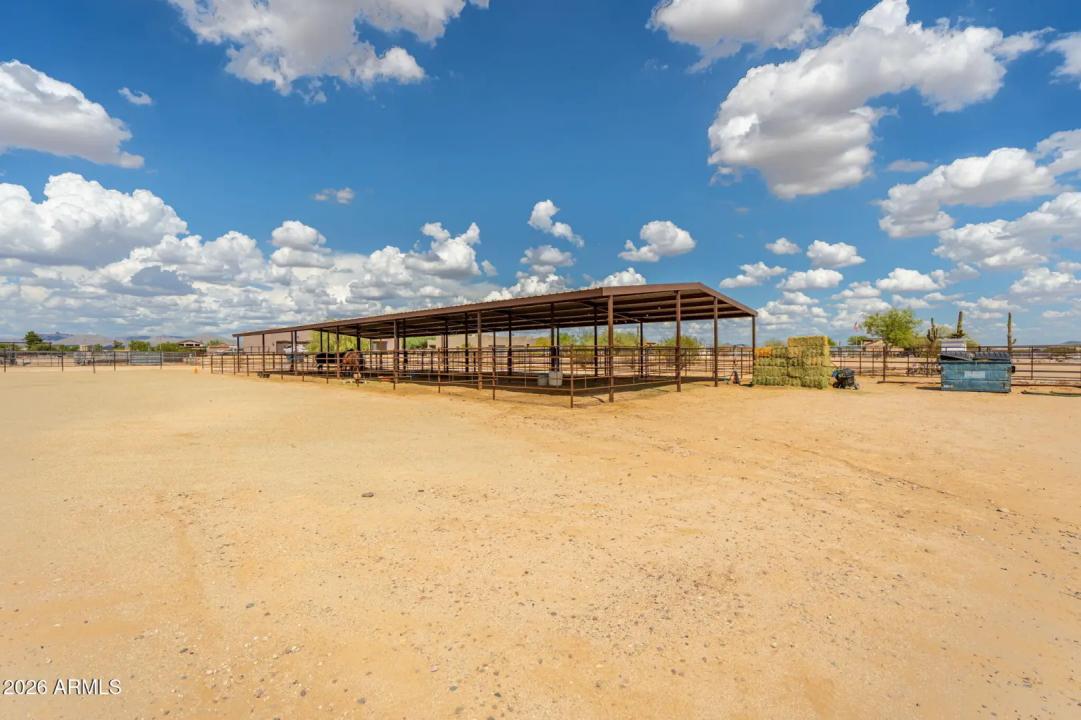 Real Estate Picture 34