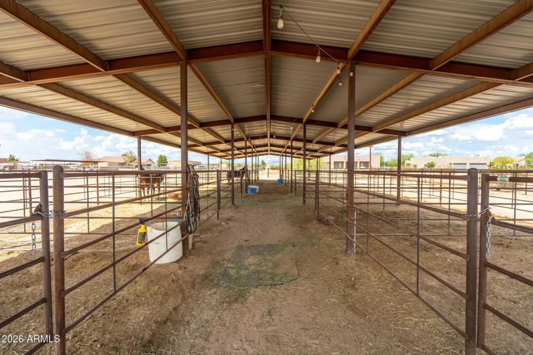 Real Estate Picture 35
