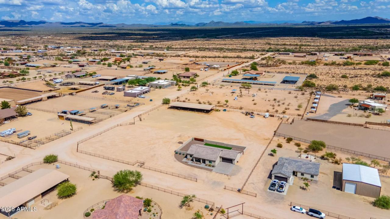 Real Estate Picture 36