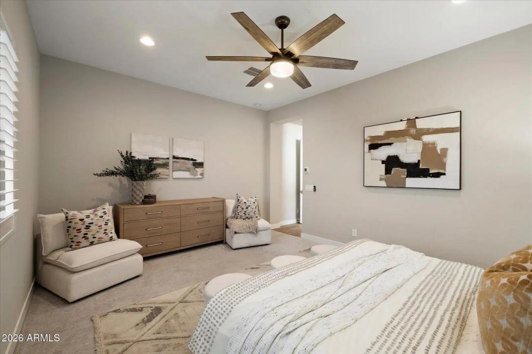 Real Estate Picture 21