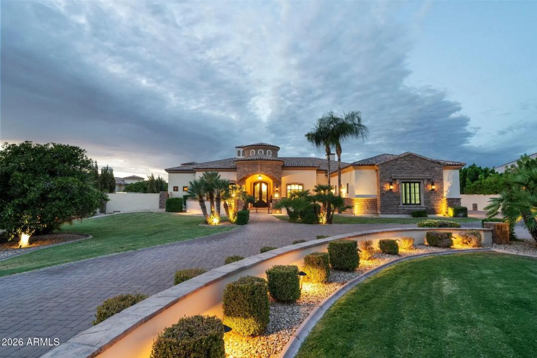 Real Estate Picture 1