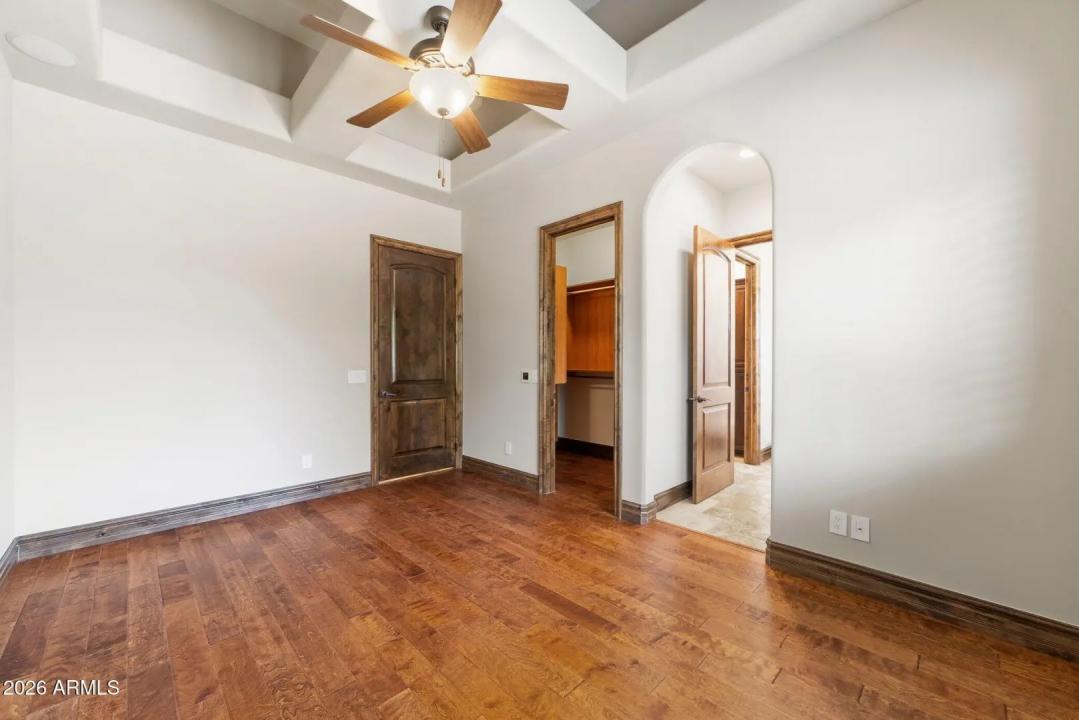 Real Estate Picture 26