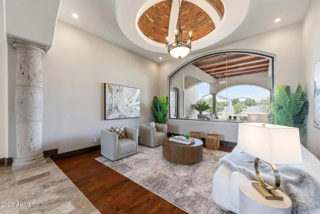 Real Estate Picture 33