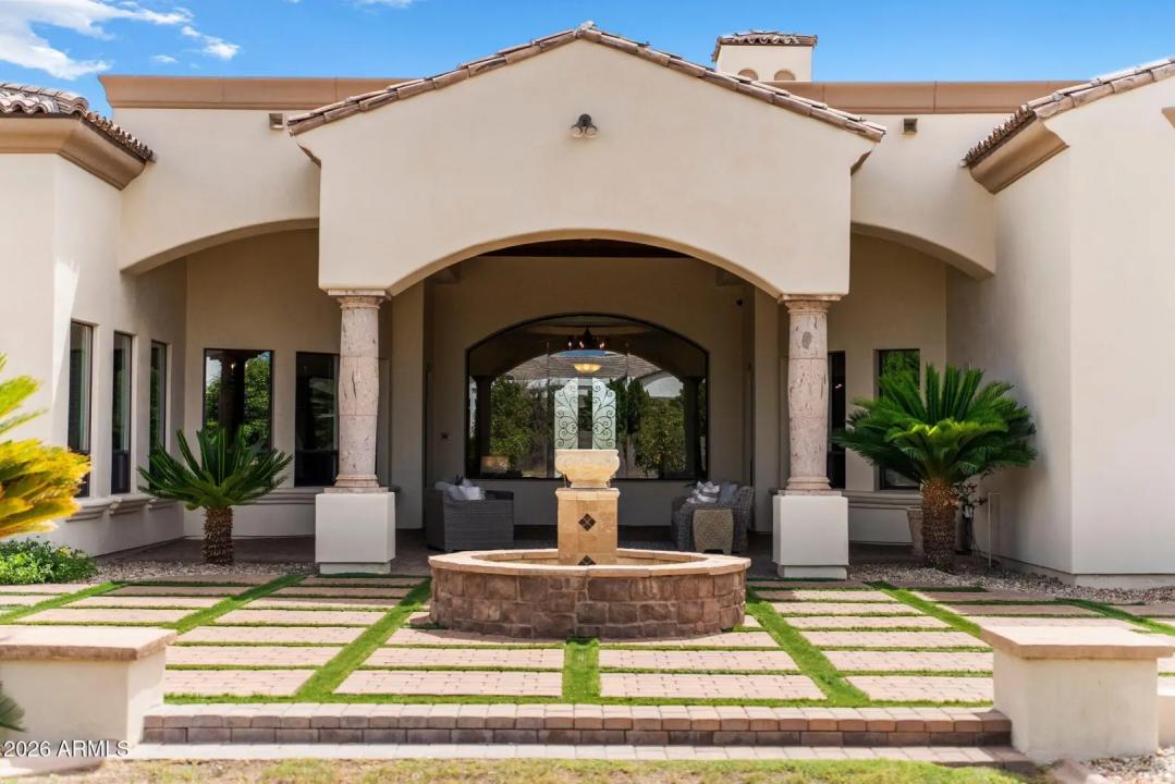 Real Estate Picture 44