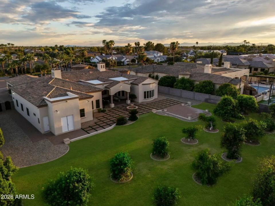 Real Estate Picture 45