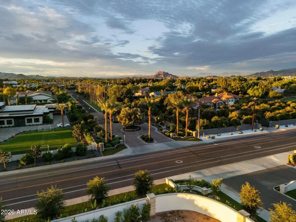 Real Estate Picture 54