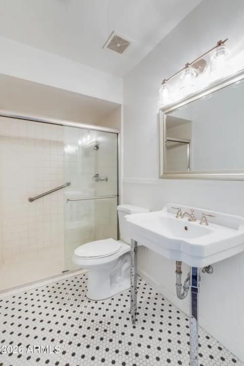Real Estate Picture 15