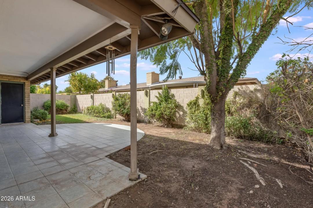 Real Estate Picture 18
